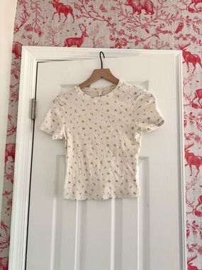 SKIMS Cropped Short-Sleeve Tee with Yellow Floral Print